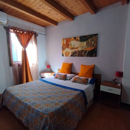 Apartment Trezza Aci Trezza Habitación foto