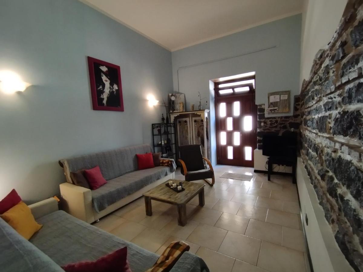 Apartment Trezza Aci Trezza Habitación foto